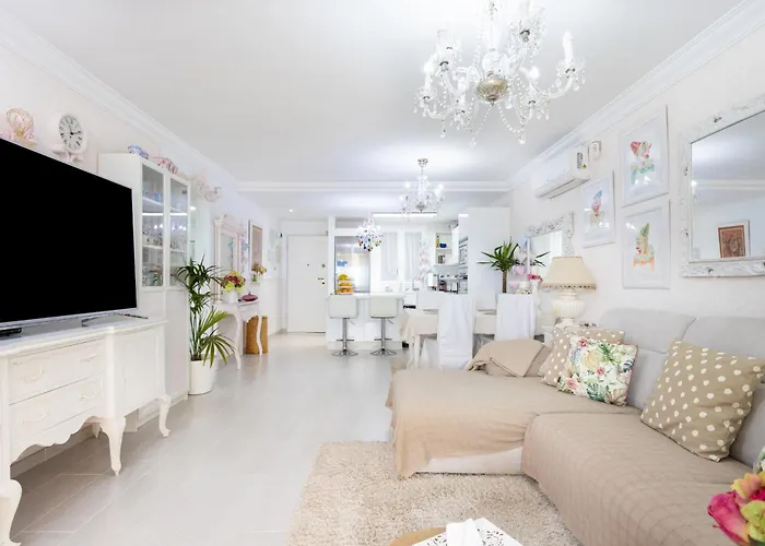 Eden Sunset Seaviews Apartament