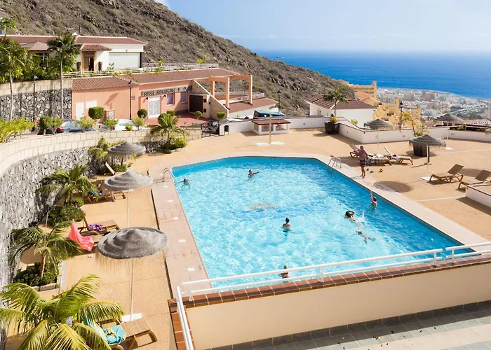 Eden Sunset Seaviews Apartament *